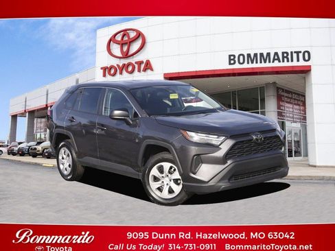Used 2024 Toyota RAV4 LE image 1