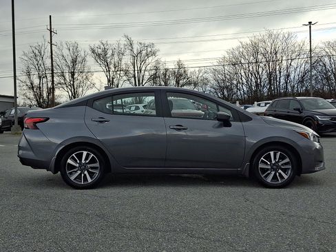 Used 2023 Nissan Versa SV w/ Trunk Package image 7