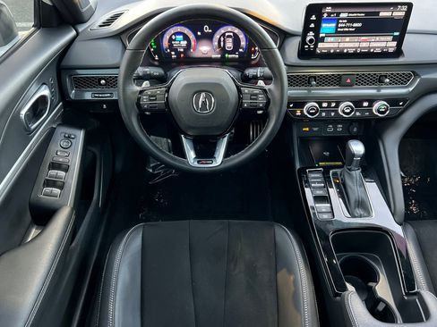 Used 2023 Acura Integra A-Spec image 14