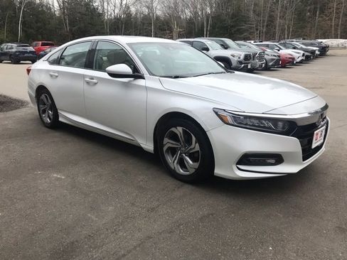 Used 2019 Honda Accord EX image 2