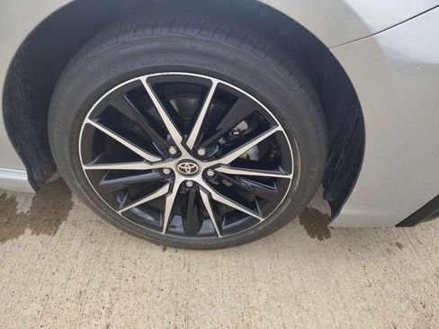 Used 2024 Toyota Camry SE FWD image 16