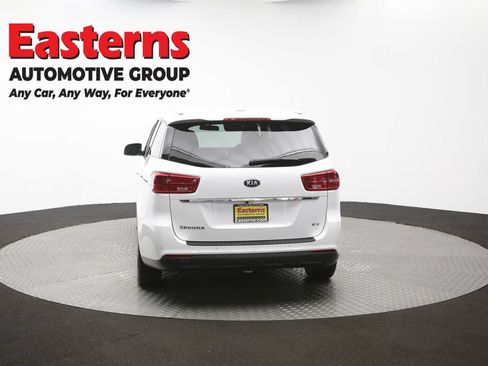 Used 2020 Kia Sedona EX FWD image 37