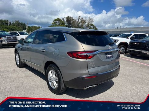 Used 2018 Buick Enclave Premium FWD image 7