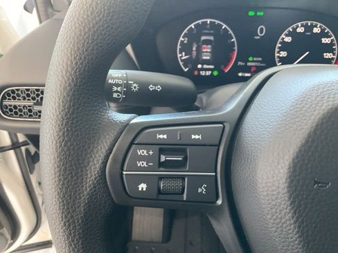 New 2026 Honda HR-V LX image 10