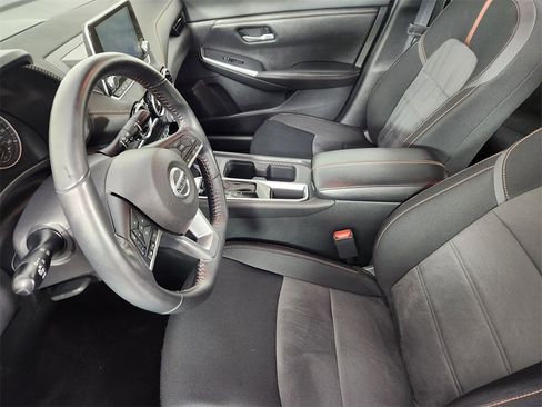 Used 2023 Nissan Sentra SR w/ Trunk Package image 10