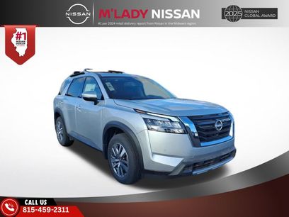 New 2025 Nissan Pathfinder SL