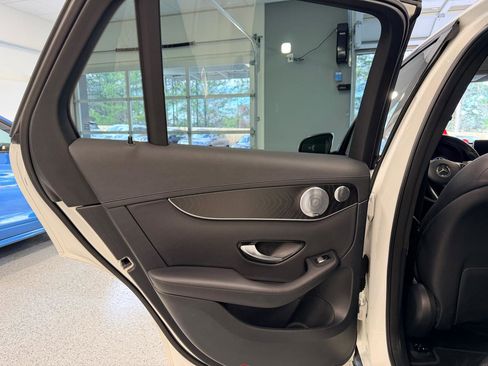 Used 2016 Mercedes-Benz GLC 300 image 22