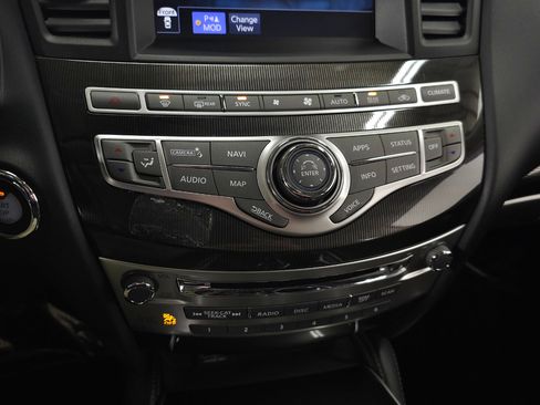 Used 2019 INFINITI QX60 Luxe w/ Essential Package image 29