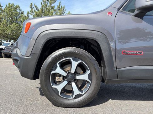 Used 2020 Jeep Renegade Trailhawk AWD/4WD image 11