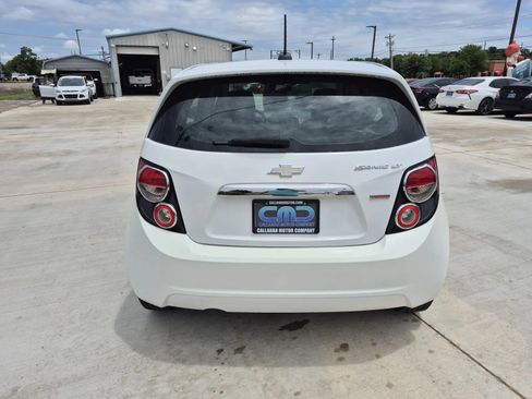 Used 2016 Chevrolet Sonic LS FWD image 7