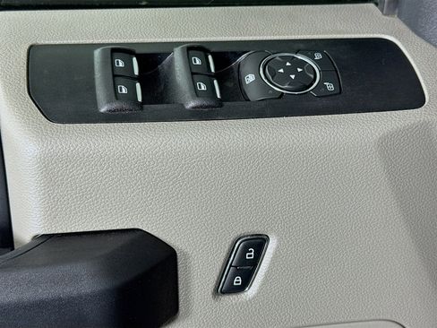 Used 2022 Ford F350 XL w/ Power Equipment Group image 21