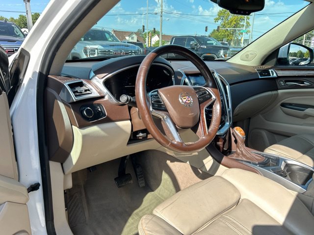 Used 2014 Cadillac SRX Luxury AWD/4WD image 28