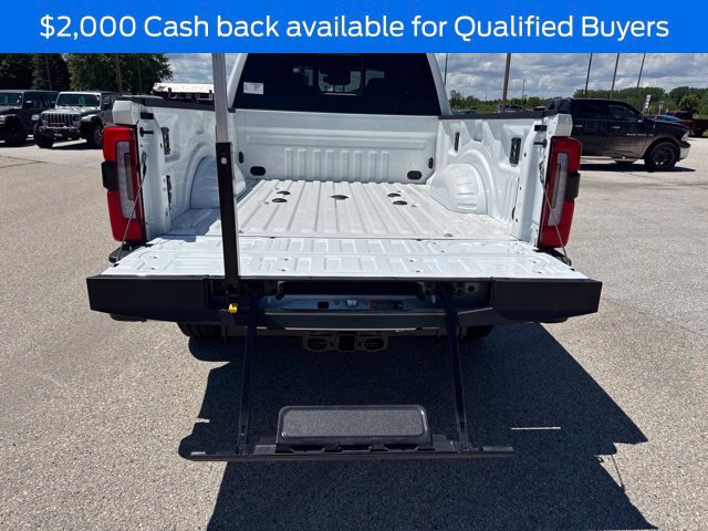 New 2026 Ford F250 Platinum w/ Platinum Plus Package AWD/4WD image 16