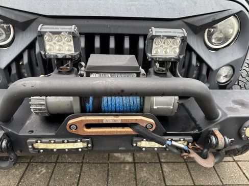Used 2014 Jeep Wrangler Unlimited Sport w/ Quick Order Package 23S AWD/4WD image 8