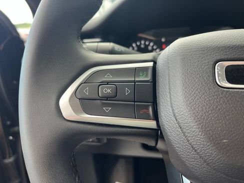 Used 2024 Jeep Compass Latitude AWD/4WD image 20