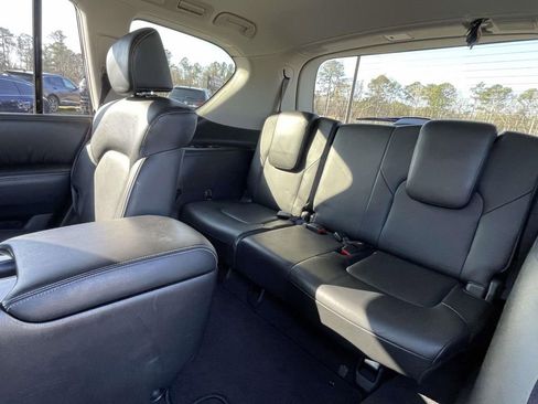 Used 2016 INFINITI QX80 Luxe w/ 22" Wheel Package image 13