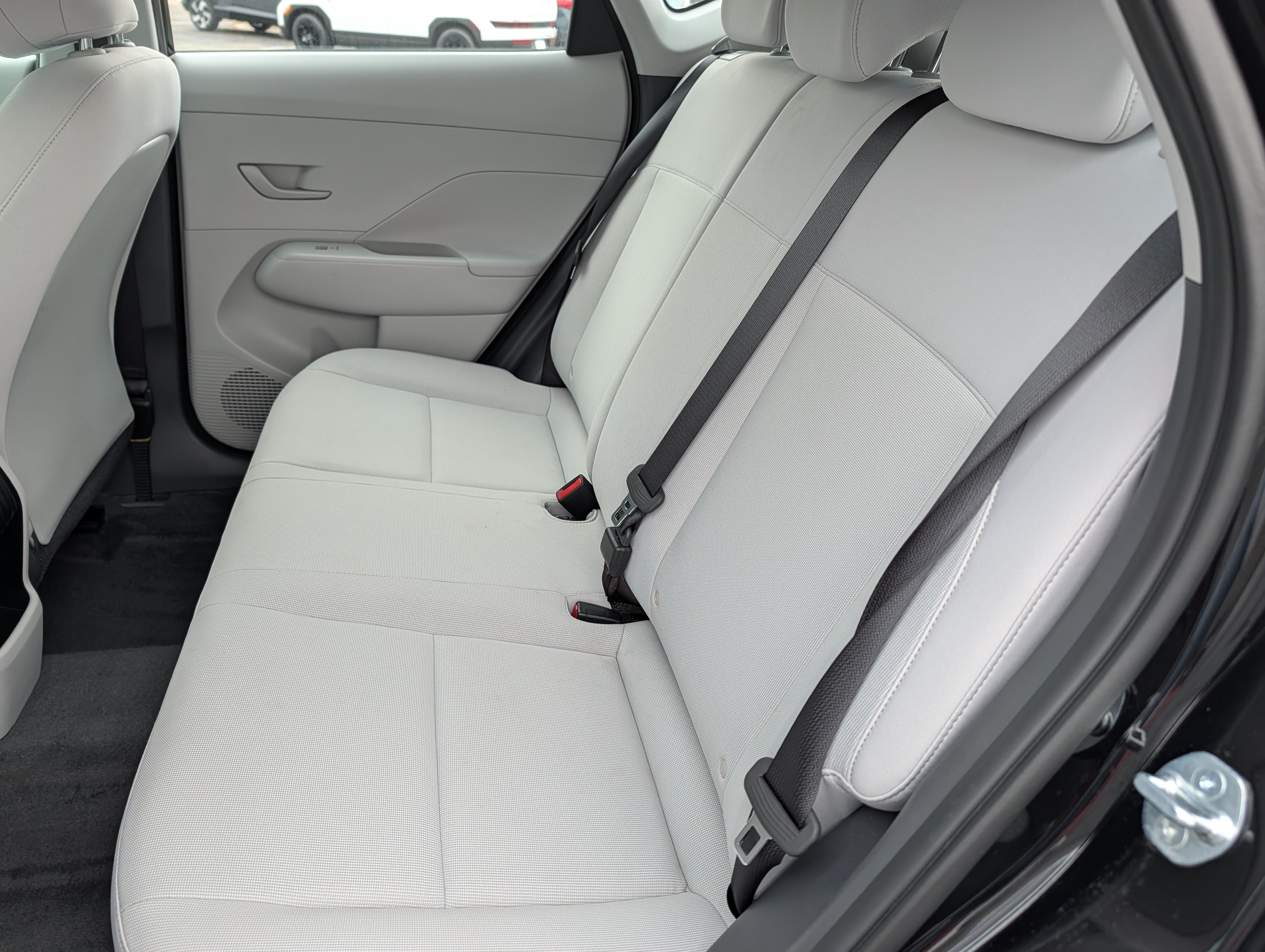 Used 2026 Hyundai Kona SE AWD/4WD image 12