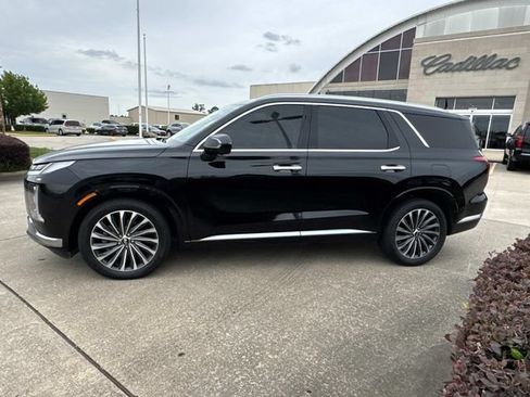 Used 2024 Hyundai Palisade Calligraphy FWD image 8