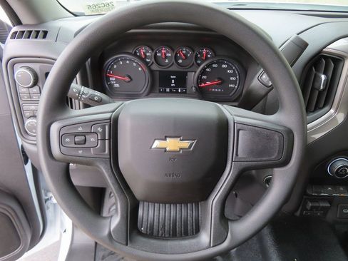 New 2026 Chevrolet Silverado 1500 W/T w/ WT Value Package AWD/4WD image 4
