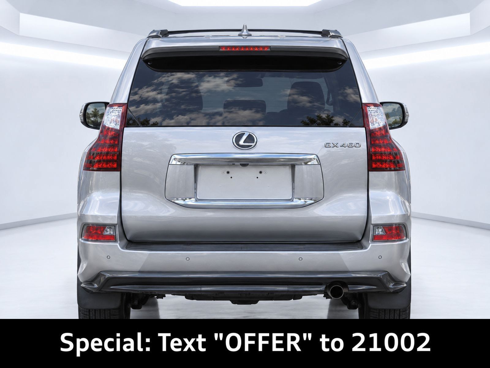 Used 2022 Lexus GX 460 Luxury w/ Sport Design Package AWD/4WD image 4