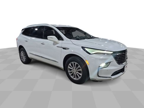 Certified 2024 Buick Enclave Premium AWD/4WD image 2