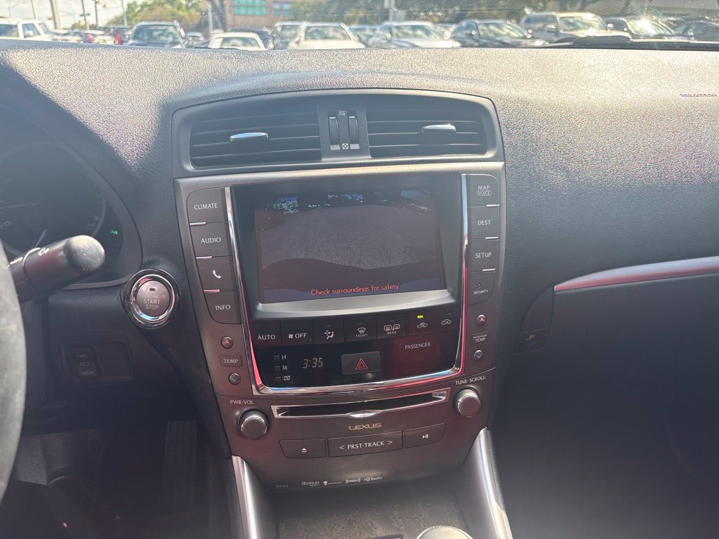 Used 2015 Lexus IS 250C w/ Luxury Package RWD image 13