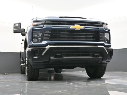 New 2026 Chevrolet Silverado 2500 Custom w/ Custom Value Package AWD/4WD image 46