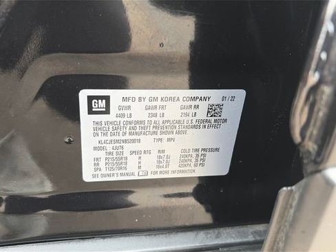 Used 2022 Buick Encore Preferred w/ Safety Package AWD/4WD image 49