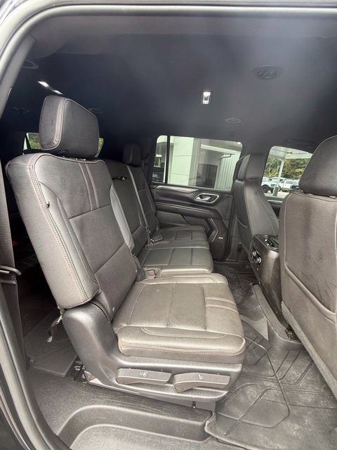 Used 2023 Chevrolet Suburban RST w/ Luxury Package AWD/4WD image 20