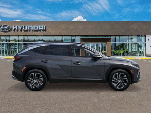 New 2026 Hyundai Tucson SEL Plus AWD/4WD image 7