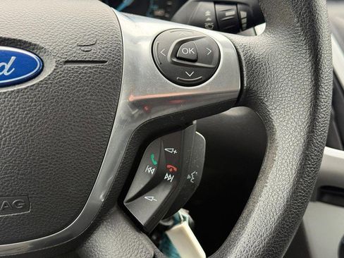 Used 2013 Ford Focus SE w/ SE Winter Pkg image 17