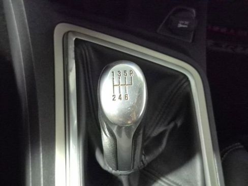 Used 2012 Dodge Challenger SRT8 RWD image 17