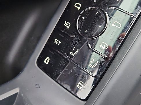 New 2025 Audi SQ5 Premium Plus image 14