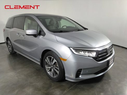 Used 2022 Honda Odyssey Touring image 3