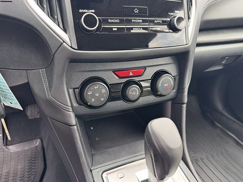Used 2022 Subaru Impreza 2.0i AWD/4WD image 22