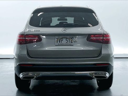 Used 2019 Mercedes-Benz GLC 300 image 4
