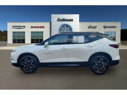 Used 2023 Chevrolet Blazer RS w/ Driver Confidence II Package AWD/4WD image 6