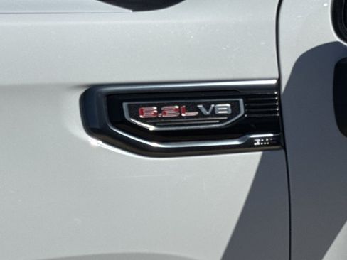 Used 2025 GMC Sierra 1500 AT4 AWD/4WD image 15