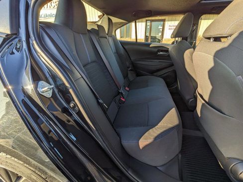 Used 2021 Toyota Corolla SE image 12