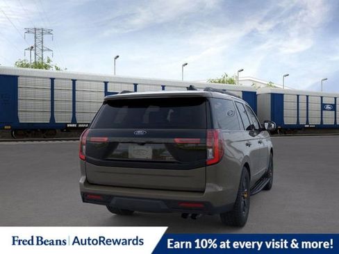 New 2026 Ford Expedition Tremor image 8