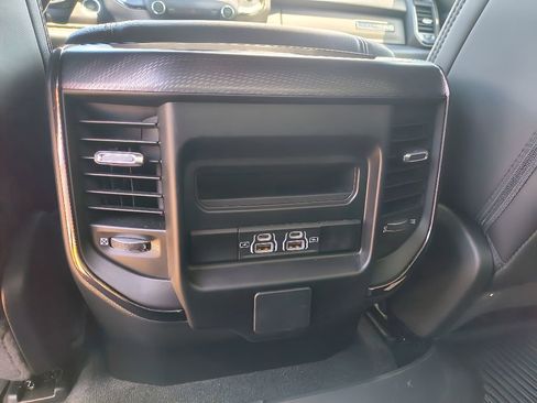 Used 2023 RAM 1500 Big Horn AWD/4WD image 28