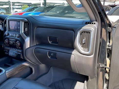 Used 2022 Chevrolet Silverado 1500 RST w/ Convenience Package II AWD/4WD image 19