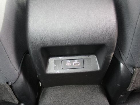 Used 2024 Nissan Altima 2.5 SV image 33