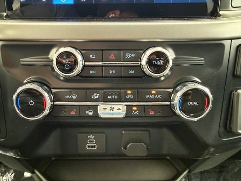 New 2026 Ford F150 XLT w/ Equipment Group 302A MID AWD/4WD image 43