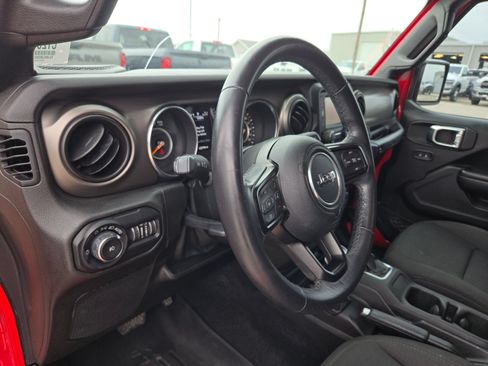 Used 2019 Jeep Wrangler Unlimited Sport S AWD/4WD image 10