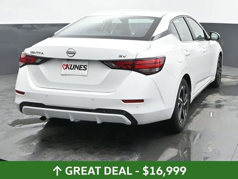 Used 2024 Nissan Sentra SV image 11