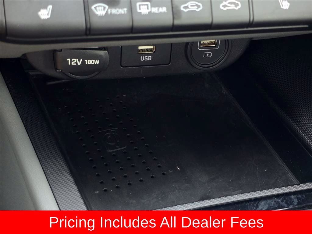 Used 2023 Hyundai Elantra SEL w/ Convenience Package FWD image 19