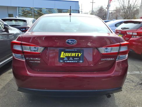 Certified 2023 Subaru Impreza 2.0i image 5