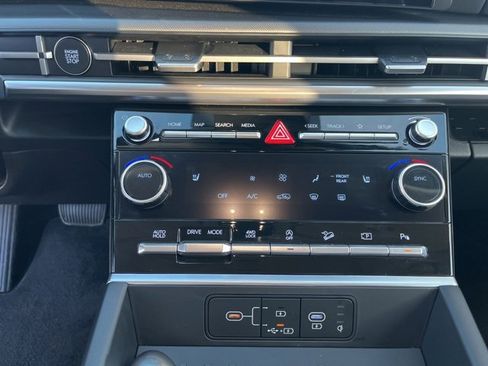 Used 2025 Hyundai Santa Fe XRT image 25