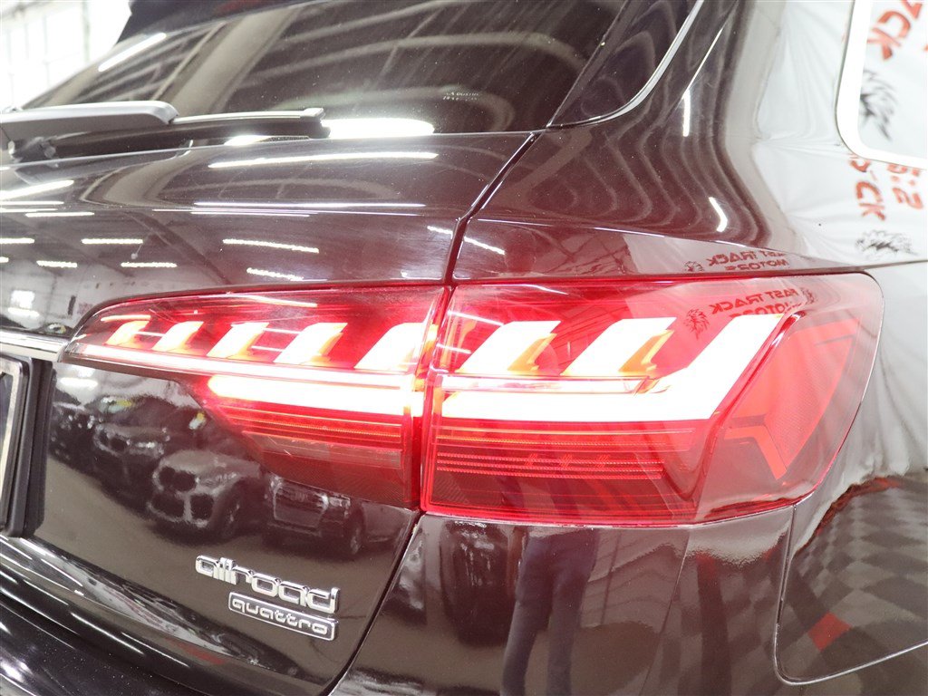 Used 2023 Audi A4 2.0T allroad Premium Plus w/ Premium Plus Package AWD/4WD image 10